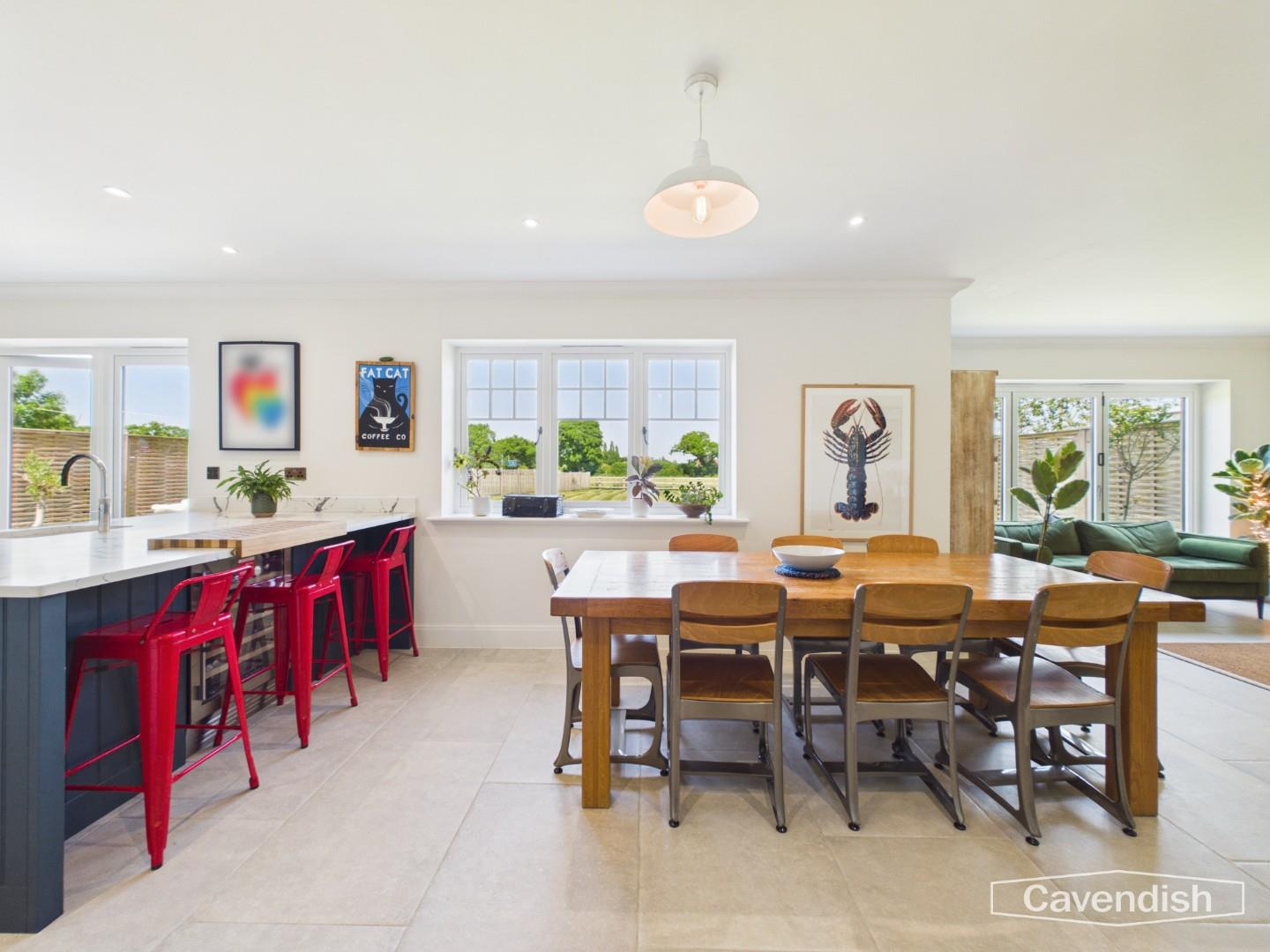 Belgrave Garden Mews, Pulford, Chester - KITCHEN/DINING AND FAMILY ROOM