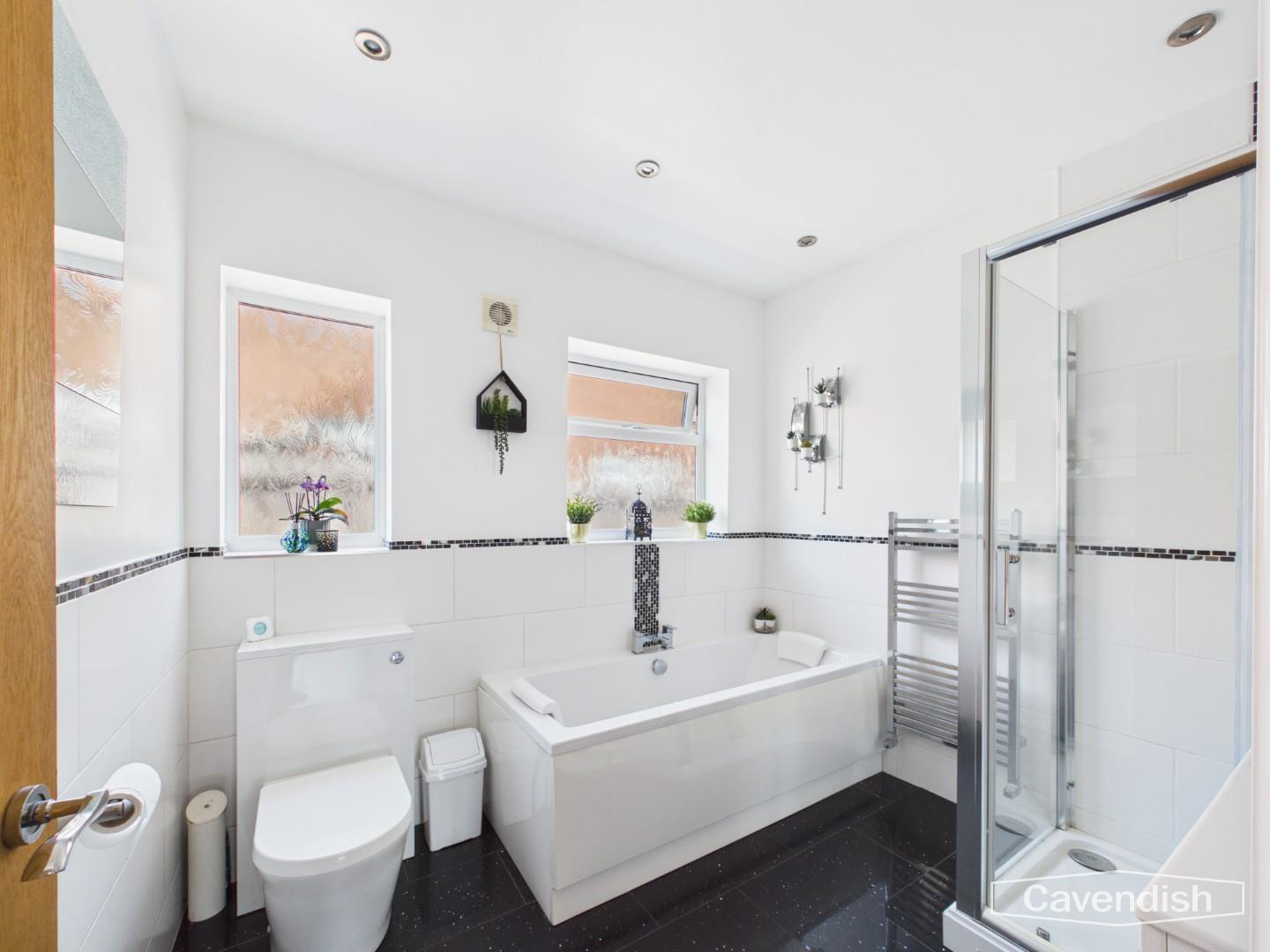 Liverpool Road, Moston, Chester - FAMILY BATHROOM