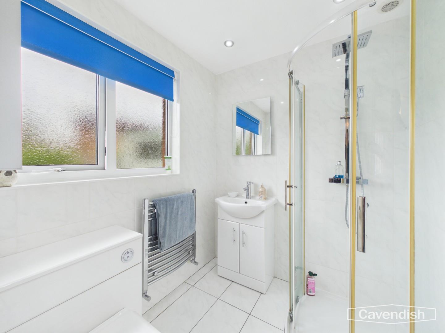 Penfold Way, Dodleston, Chester - EN-SUITE SHOWER ROOM