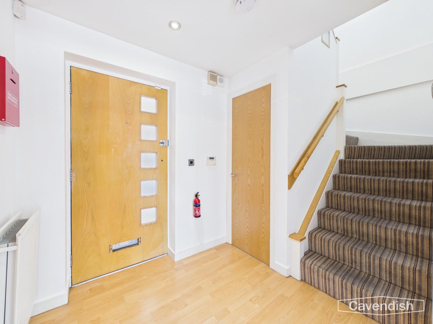 1875 Bakers Court, Steam Mill Street, Chester - ENTRANCE HALL