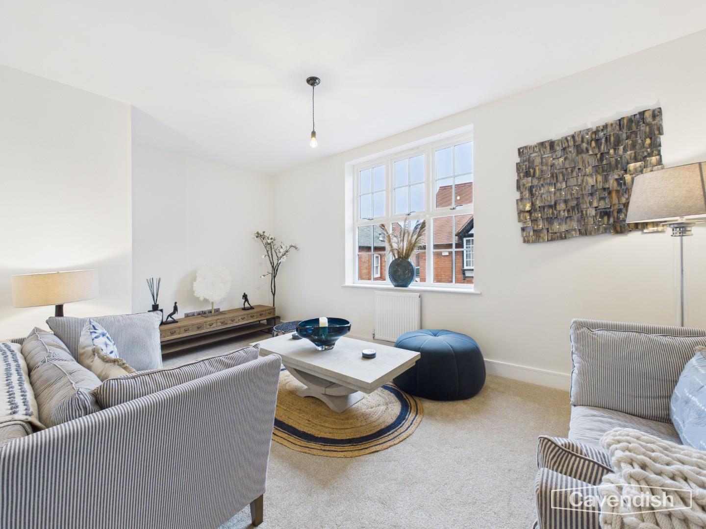 Commonhall Street, Chester - LIVING ROOM/DINING AREA