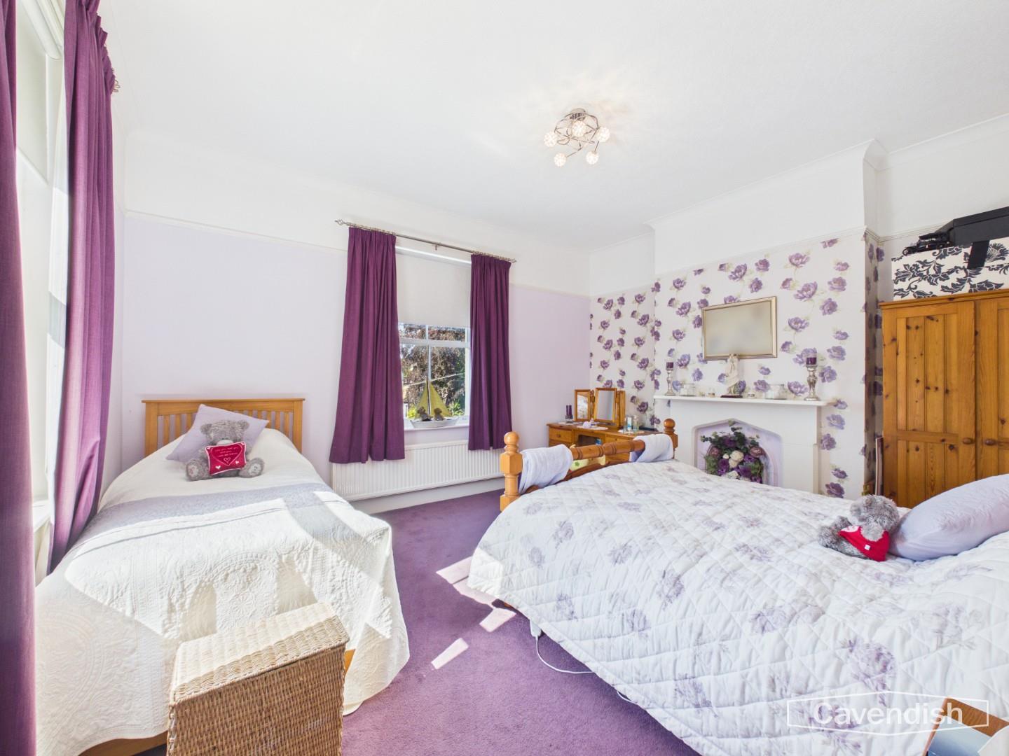 Pwll Glas, Mold - Bedroom 2