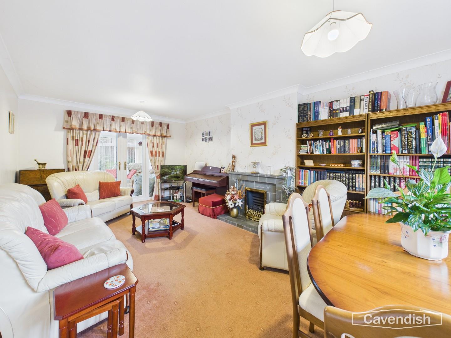 Ffordd Trem Y Foel, Mold - LIVING ROOM