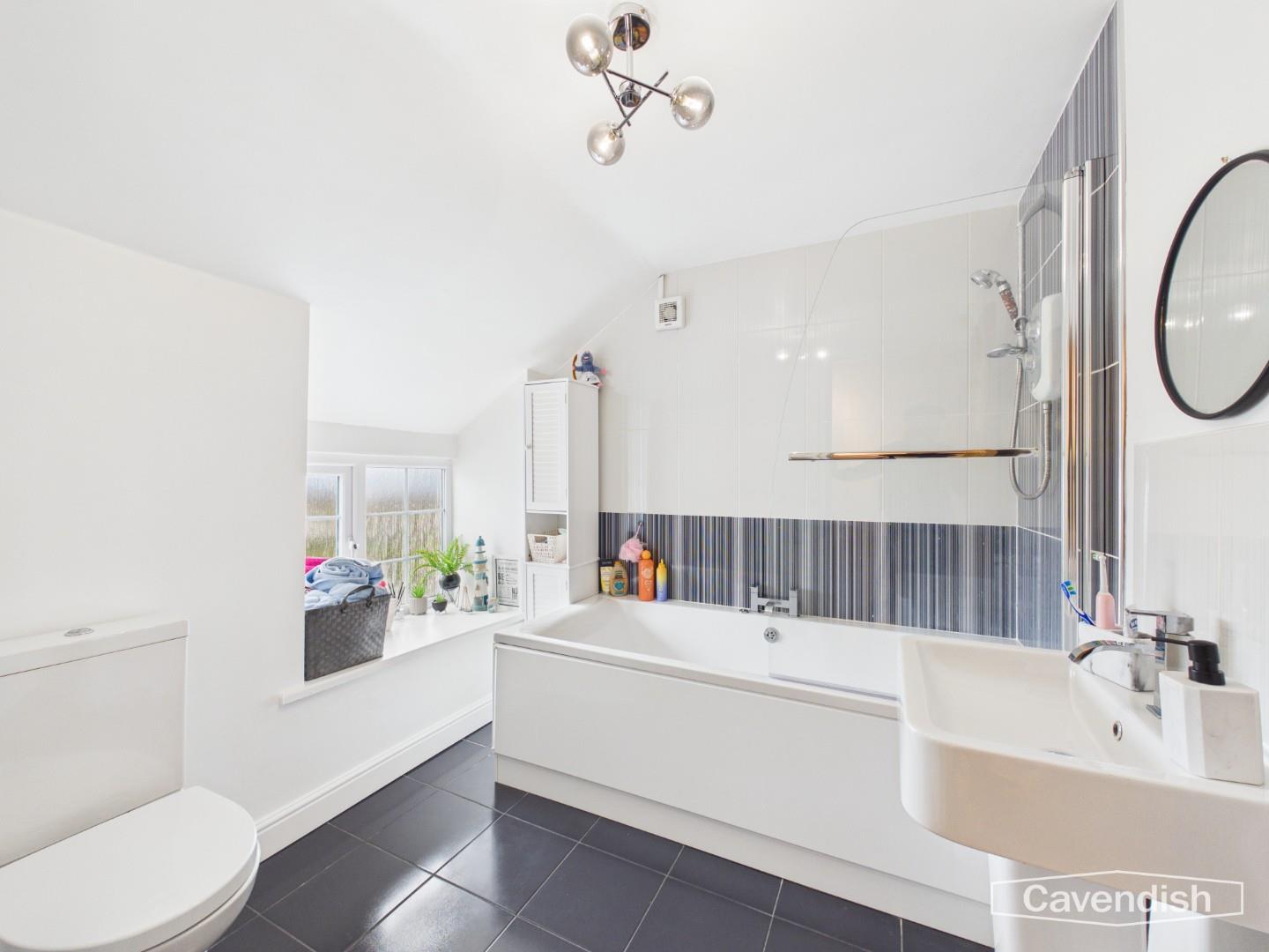 Halkyn, Flintshire - FAMILY BATHROOM