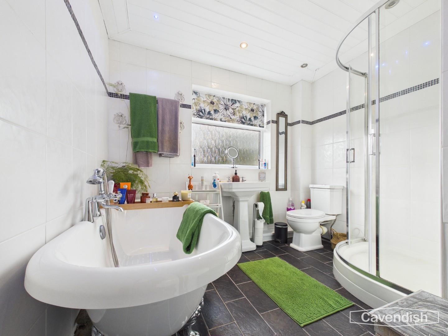 Pen Y Coed, Nannerch, Mold - FAMILY BATHROOM