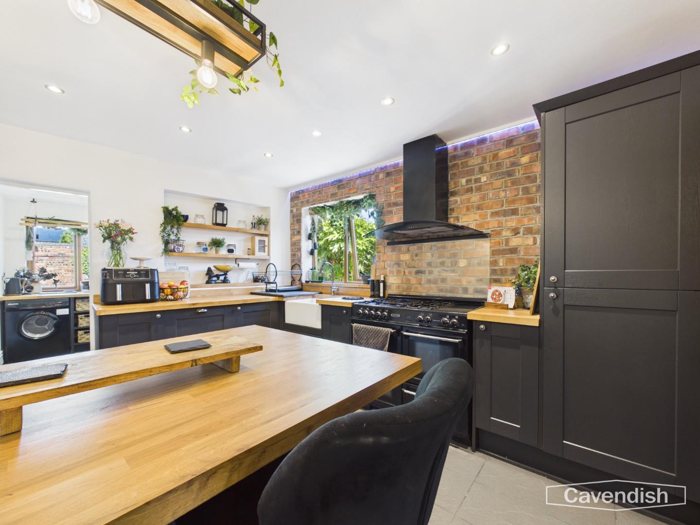Wats Dyke Way, Sychdyn, Mold - Kitchen