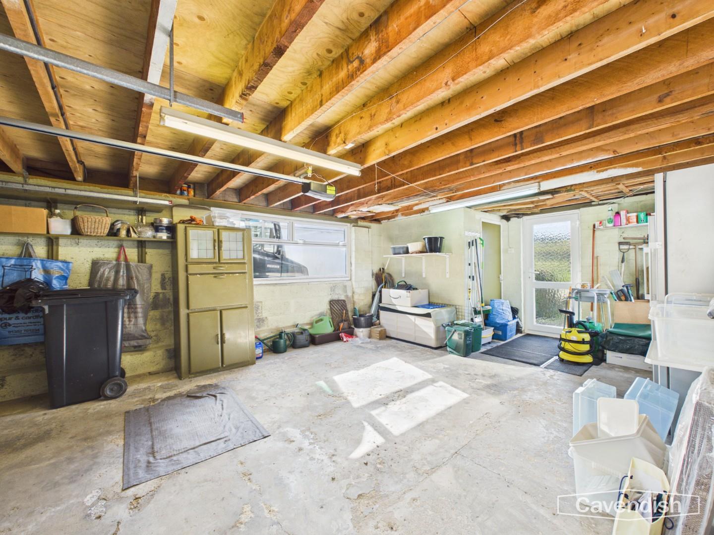 Cefn Bychan Road, Pantymwyn, Mold - Garage