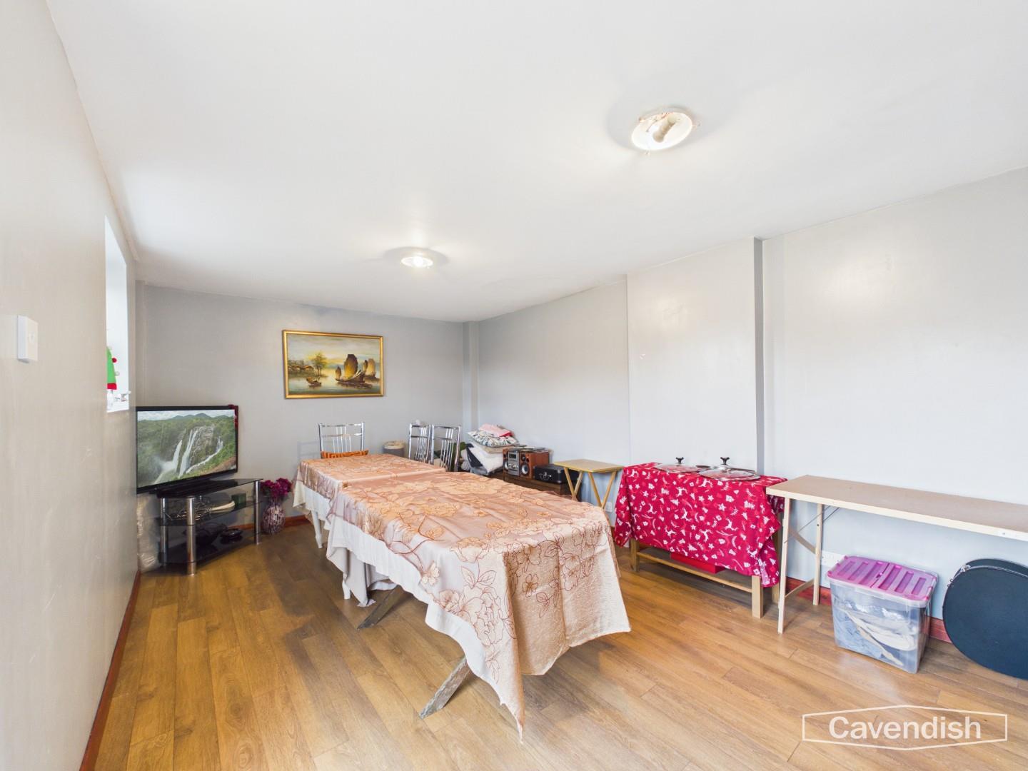 Raewood Avenue, Hawarden, Deeside - Garden Room