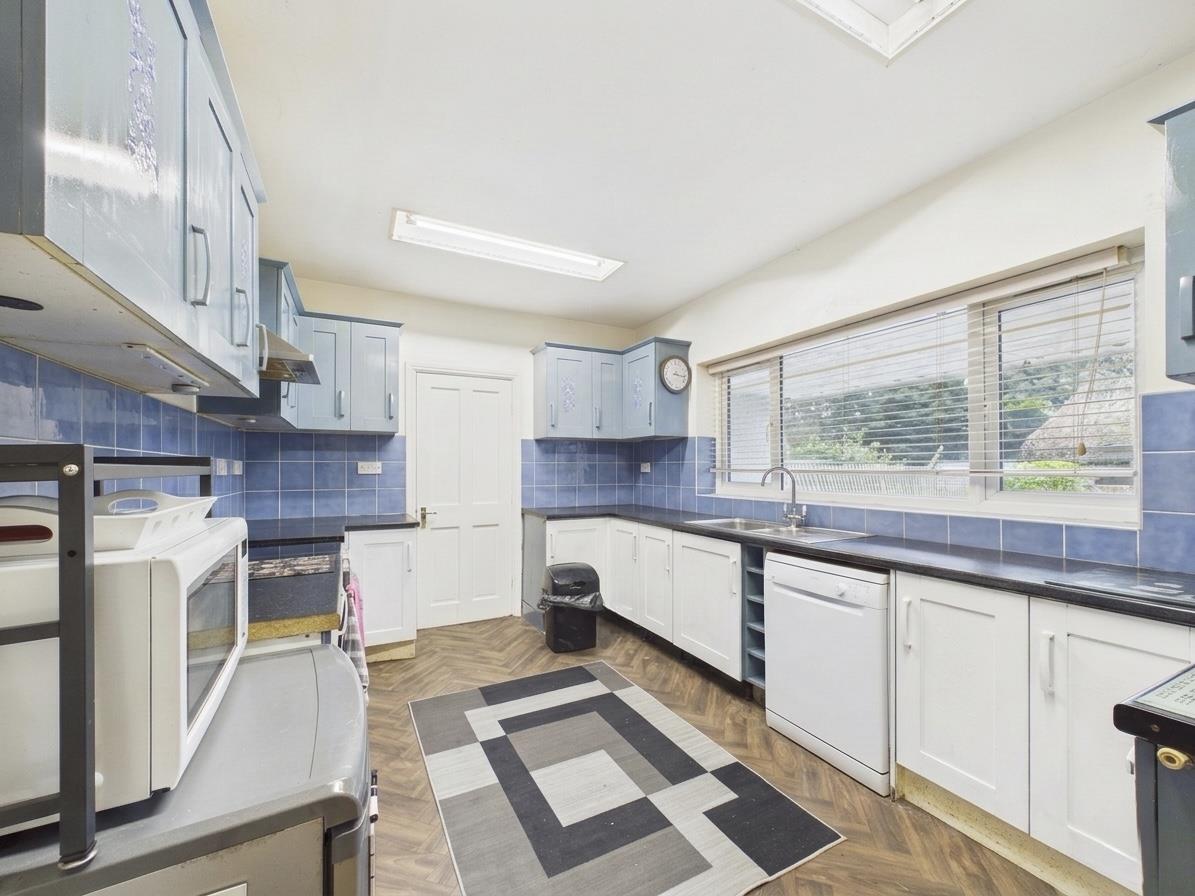 Rhyd Y Goleu, Rhosesmor, Mold - Kitchen