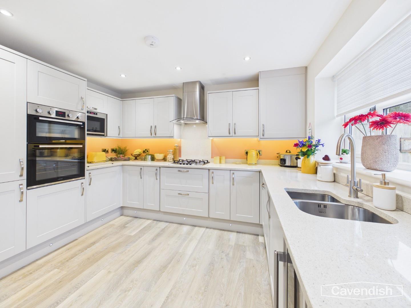 Ffordd Y Gwanwyn, Mold - KITCHEN