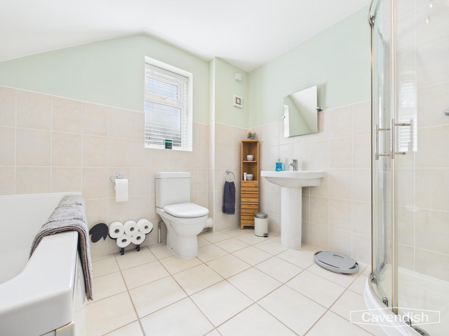 Cefn Bychan Road, Pantymwyn, Mold - Family Bathroom