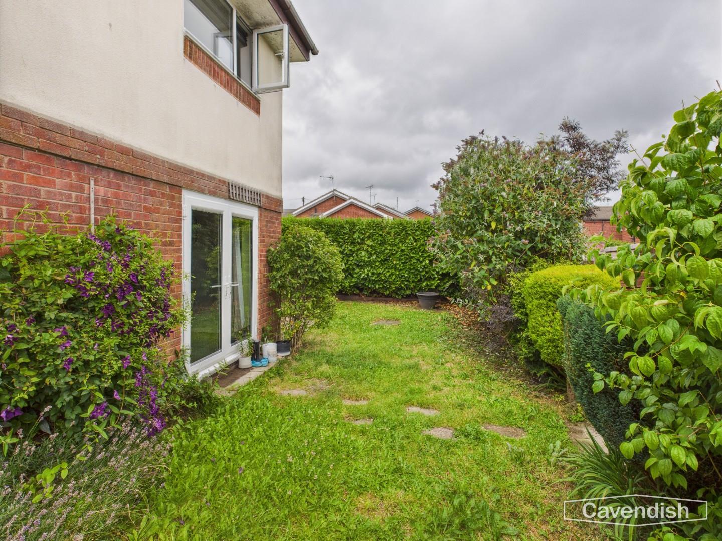 Park Avenue, Bryn-Y-Baal, Mold - GARDEN