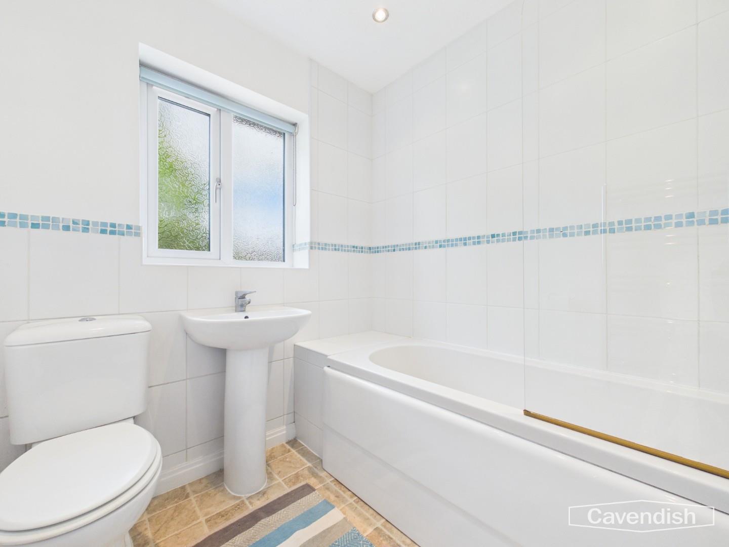 Llys Brenig, Ewloe, Deeside - Bathroom
