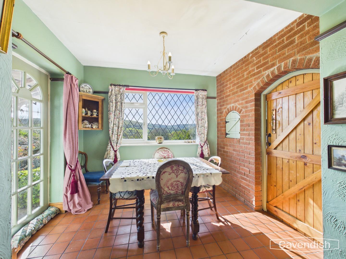 Cefn Bychan Road, Pantymwyn, Mold - Dining area
