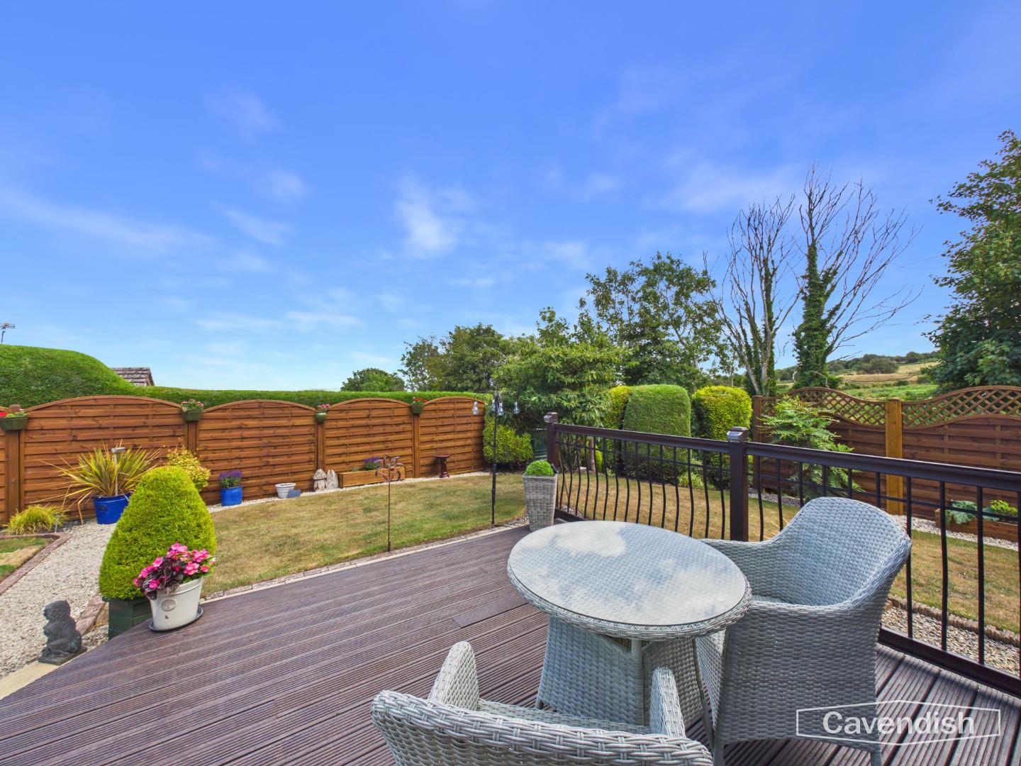 Bryn Eithin, Pentre Halkyn, Holywell - Decking