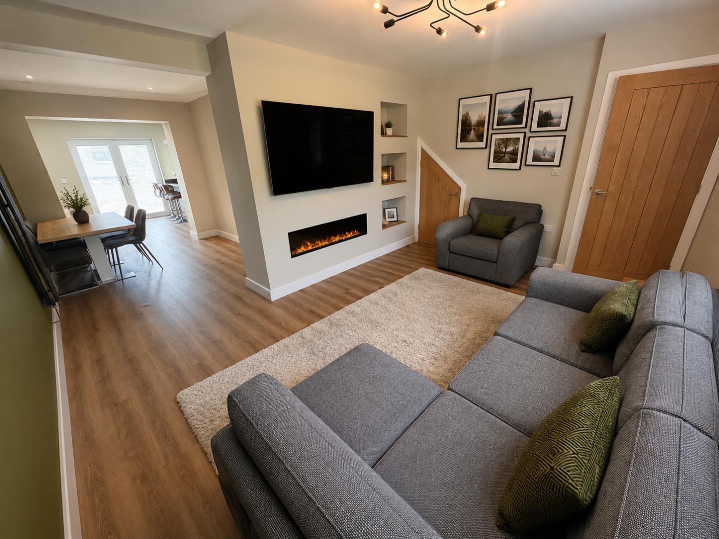 Llys Argoed, Mynydd Isa, Mold - Living Room