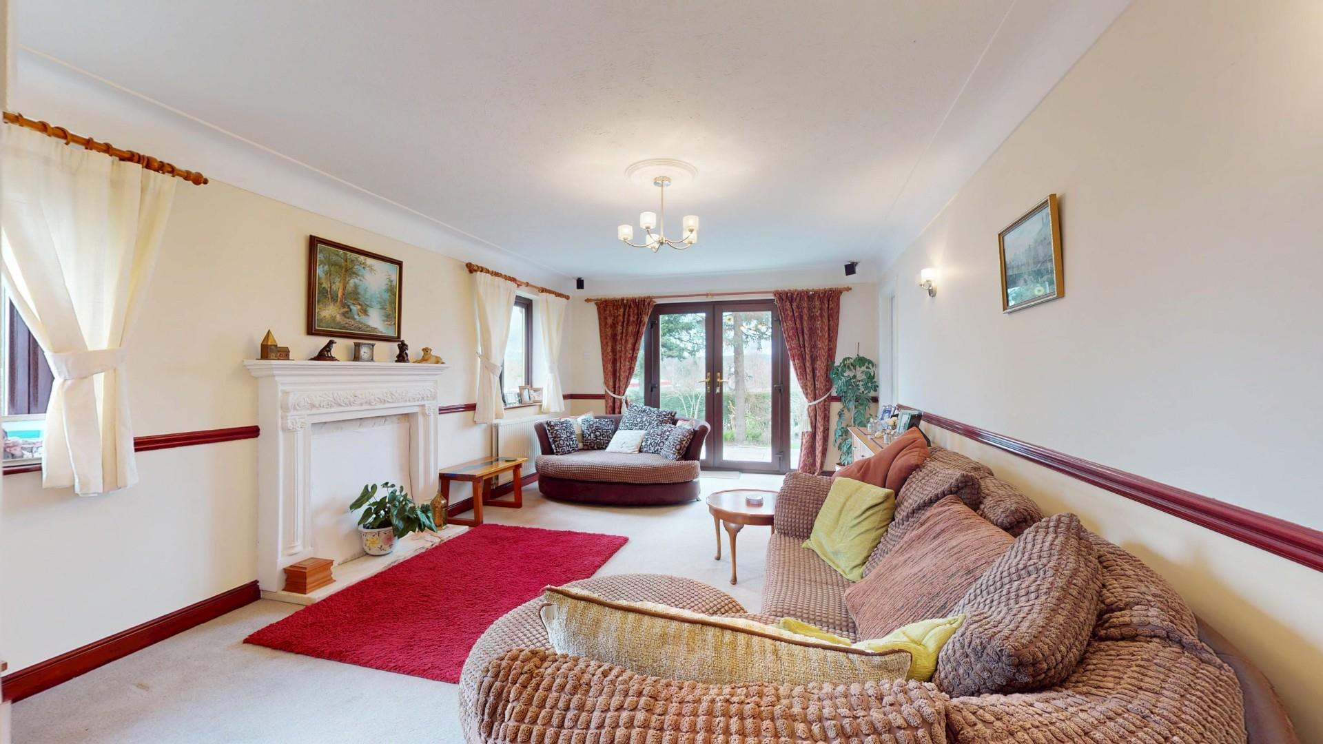 Mold Road, Mynydd Isa, Mold - LOUNGE