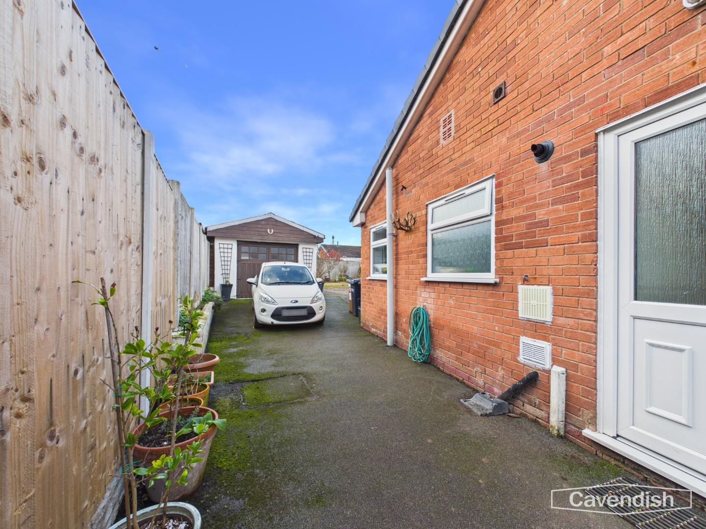 Raewood Avenue, Hawarden, Deeside - Garage