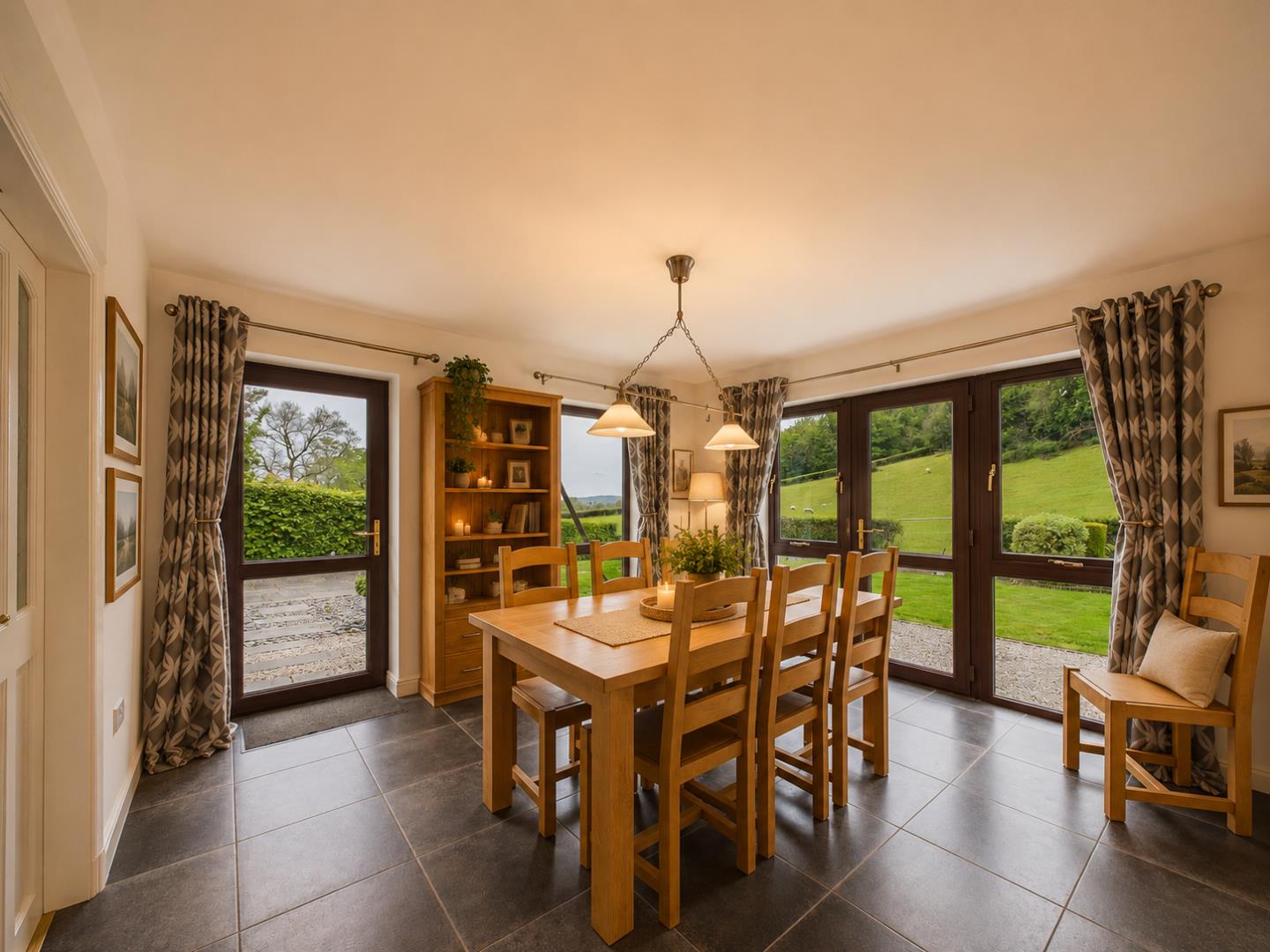 Swan Lane, Gwernymynydd, Mold - Dining Room