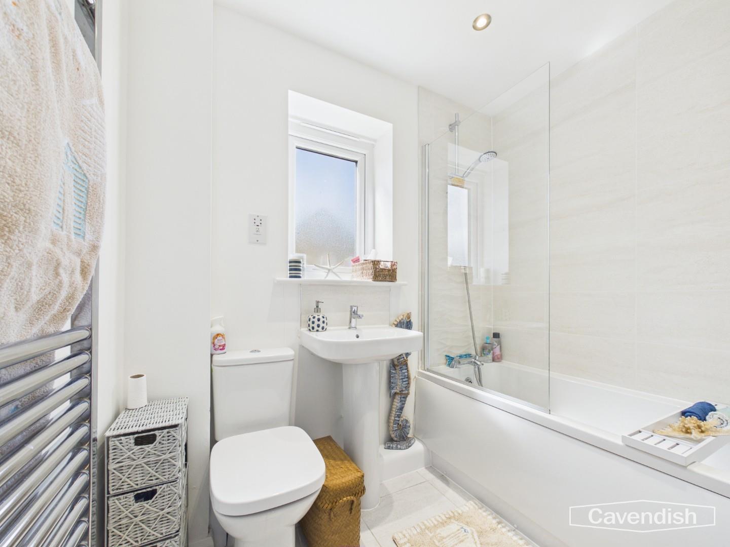 Ffordd Trebeirdd, Mold - Bathroom