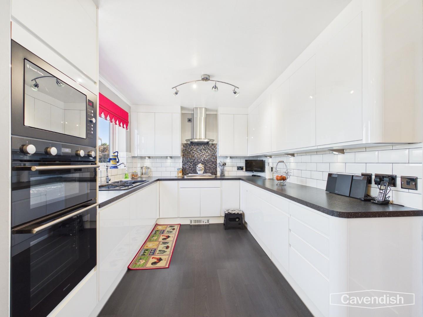 Coed Y Fron, Holywell - Kitchen