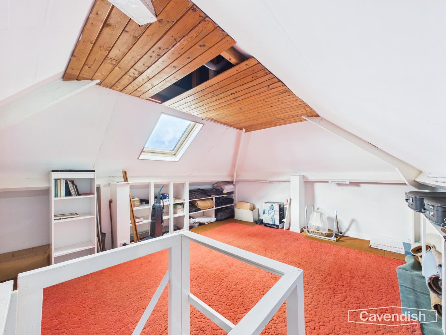 Cefn Bychan Road, Pantymwyn, Mold - Loft Room