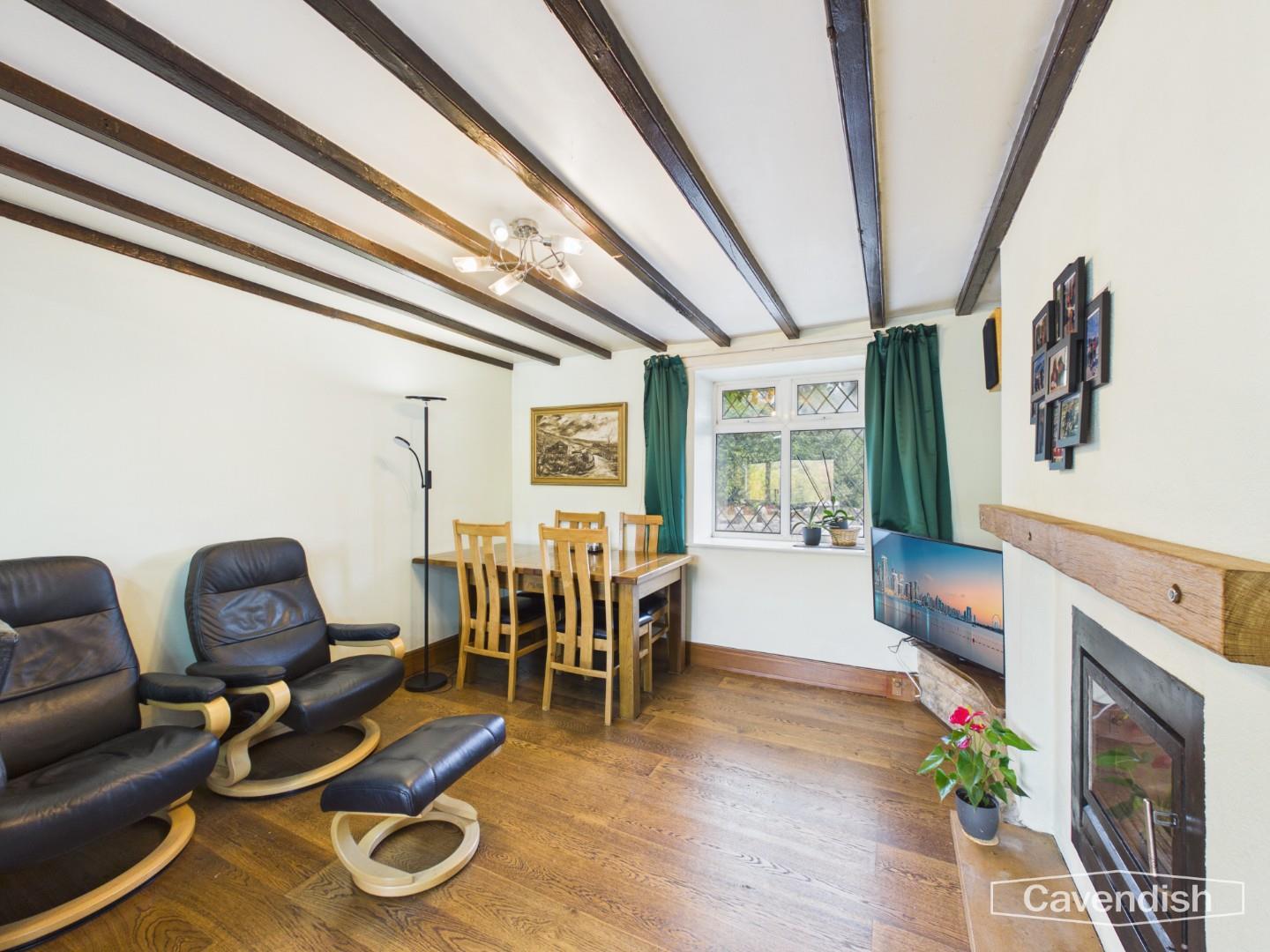 Ffordd Y Rhos, Treuddyn, Mold - Snug