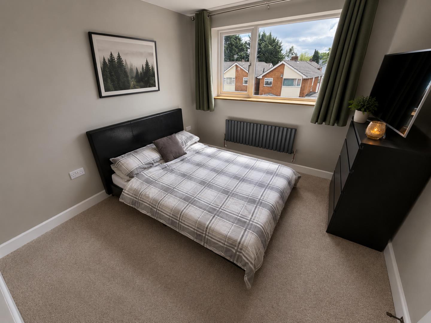 Llys Argoed, Mynydd Isa, Mold - Bedroom Two