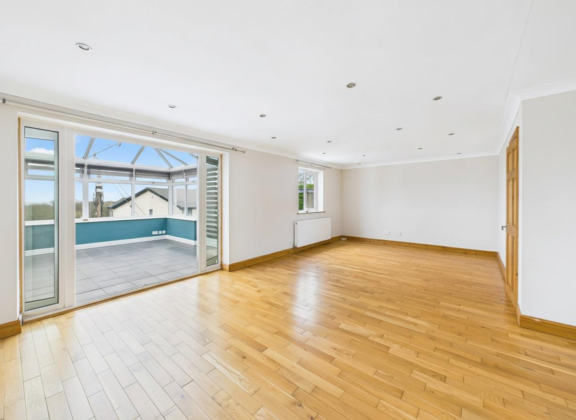 Milwr, Holywell - LIVING ROOM