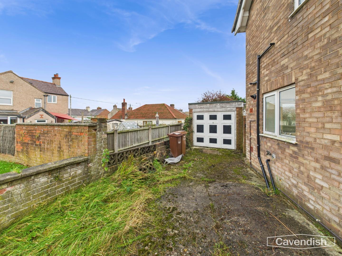 Springfield Drive, Buckley - GARAGE