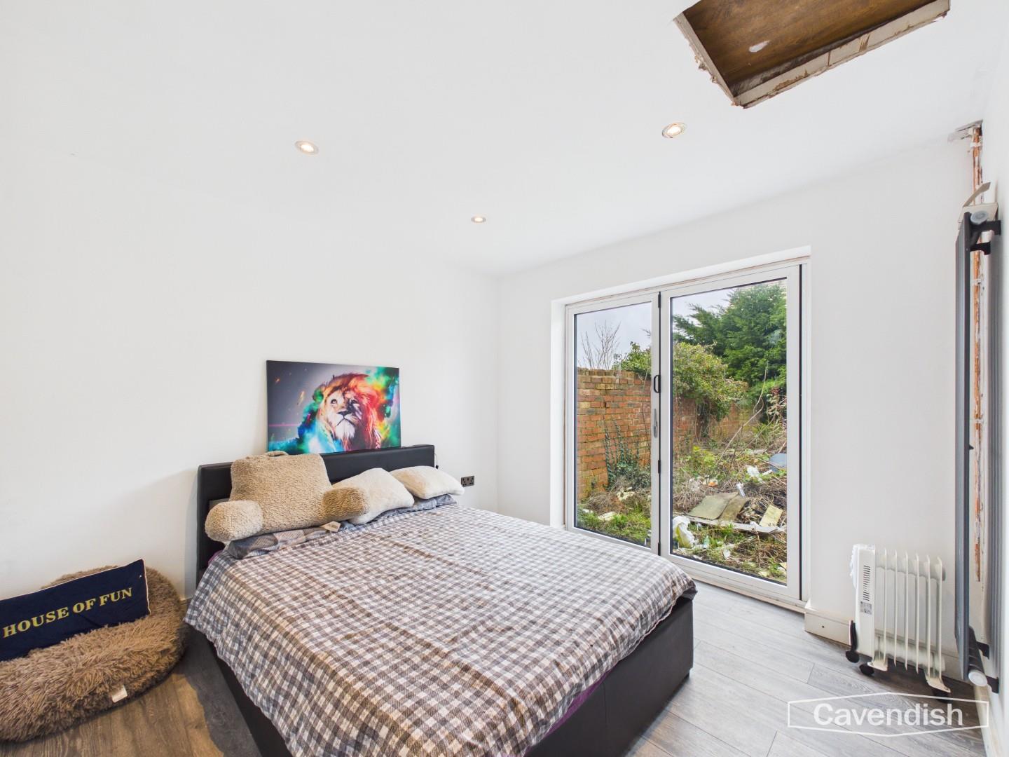 Mold Road, Mynydd Isa, Mold - BEDROOM 1