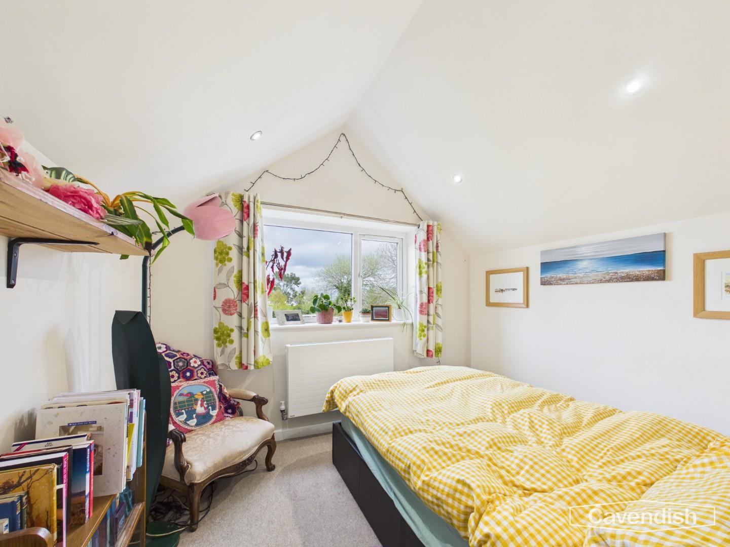 Well Street, Teuddyn, Mold - Primary Bedroom