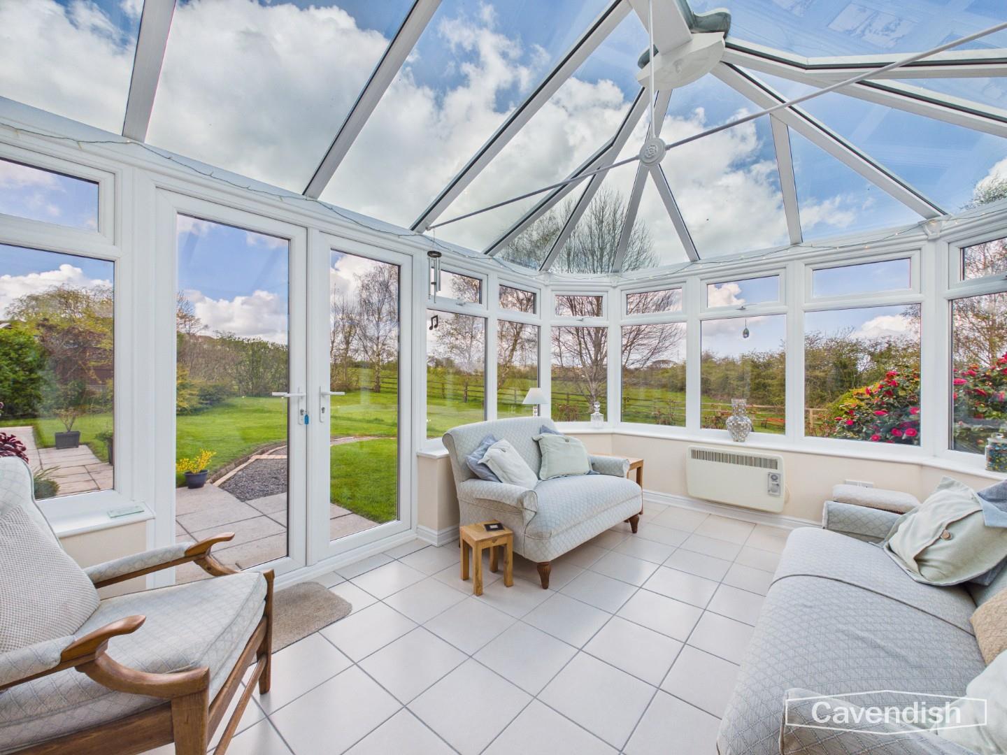 Parc Issa, Bryn-Y-Baal, Mold - Conservatory