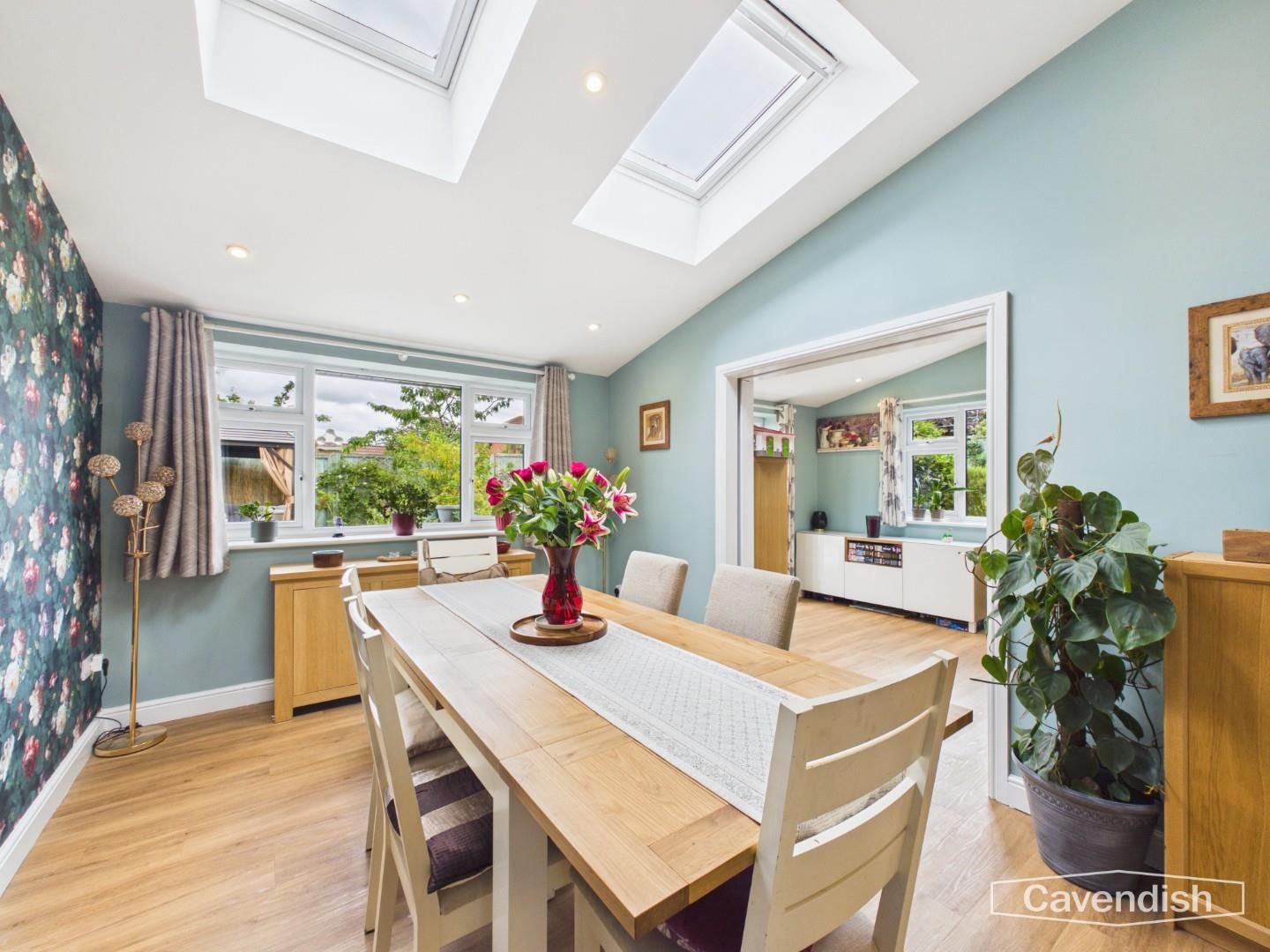 The Pines, Hawarden, Deeside - Dining Room