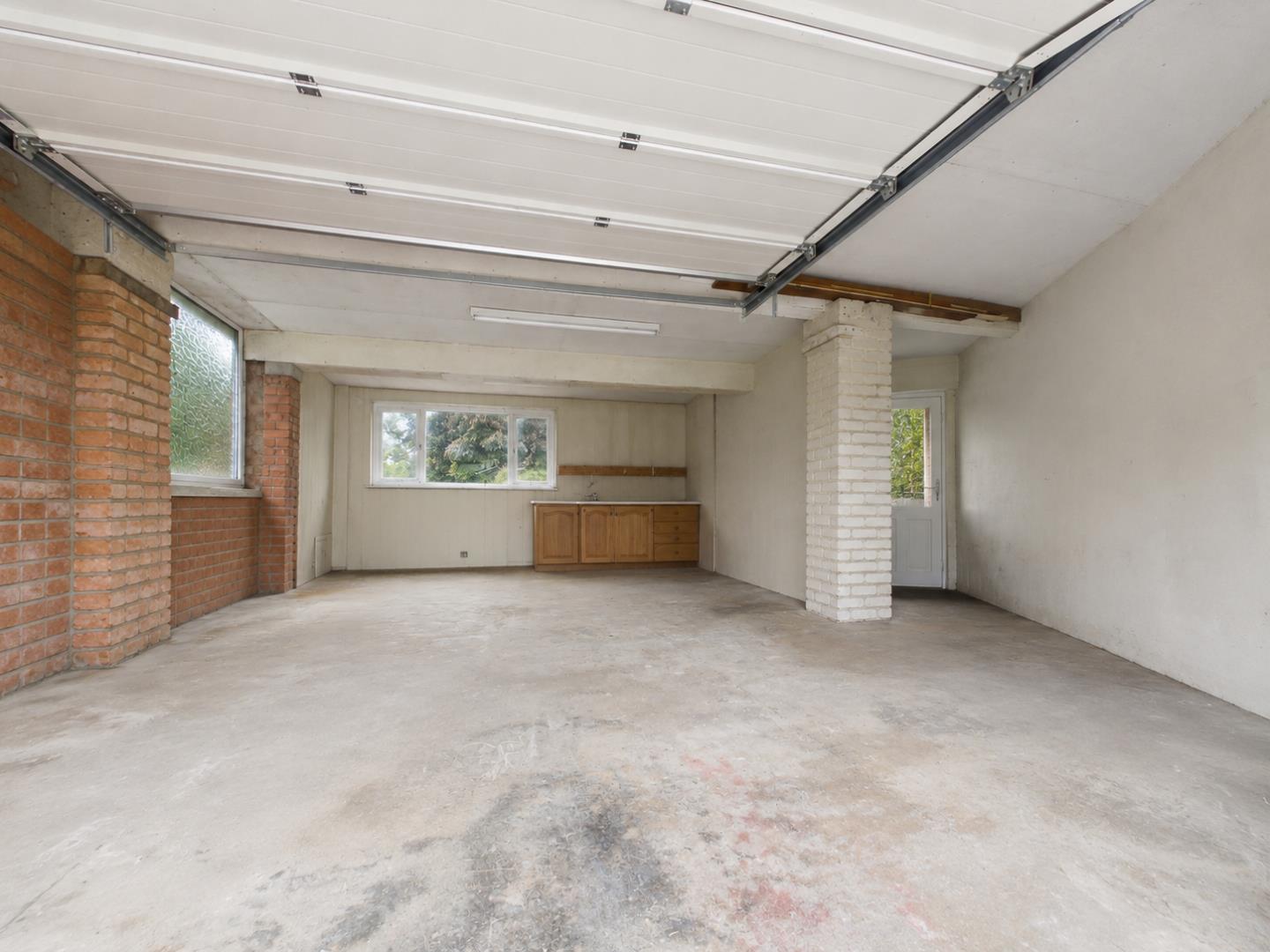 High Park, Gwernaffield, Mold - Garage