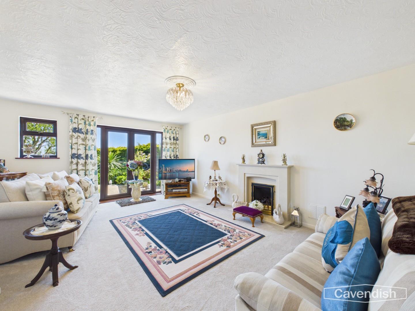 Coed Y Fron, Holywell - Living room