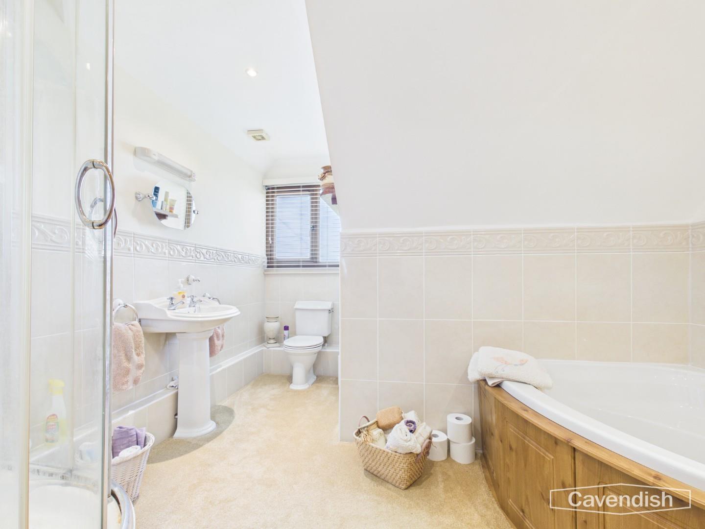 Gwespyr, Holywell - Family Bathroom