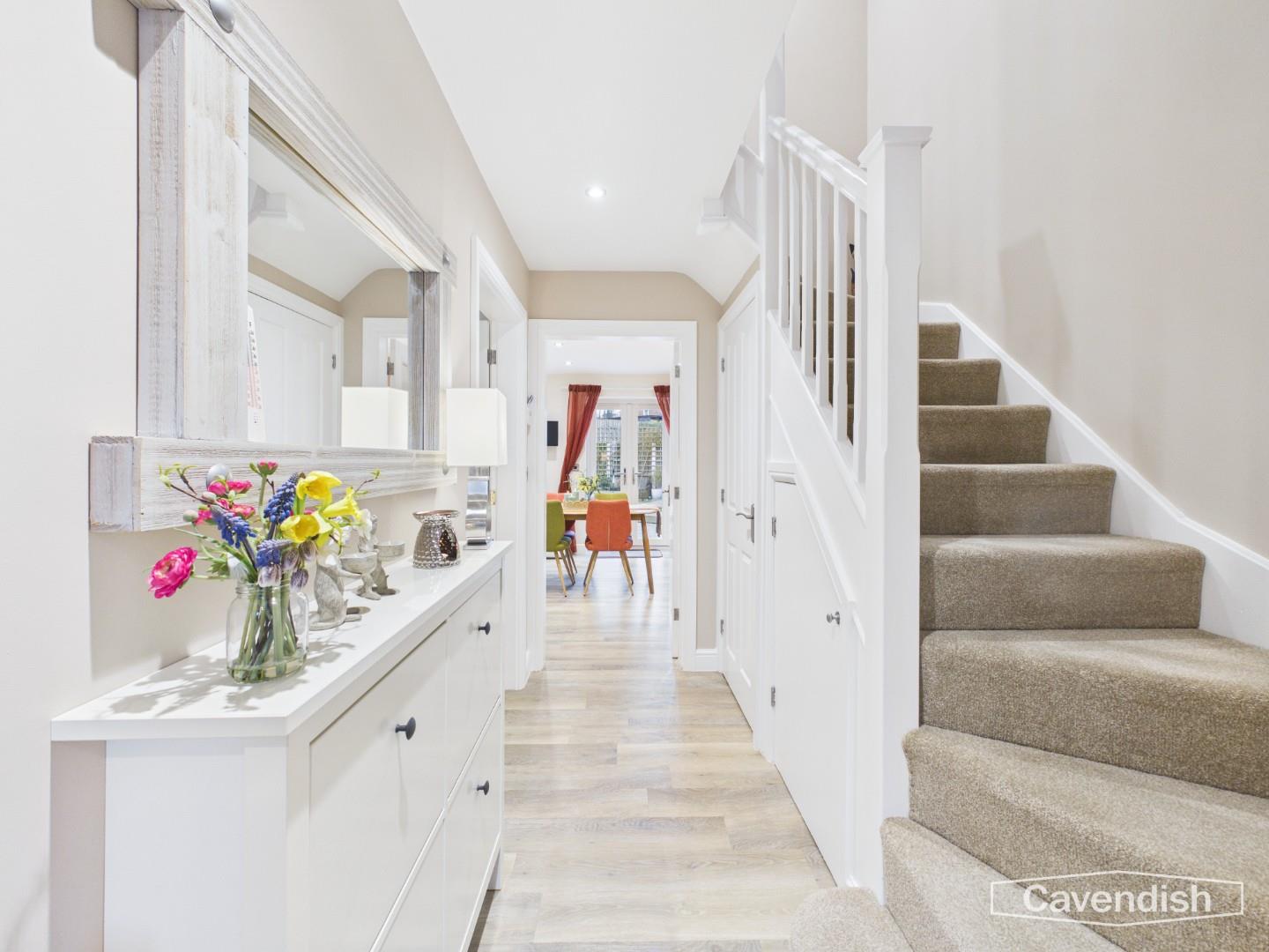 Ffordd Y Gwanwyn, Mold - ENTRANCE HALLWAY