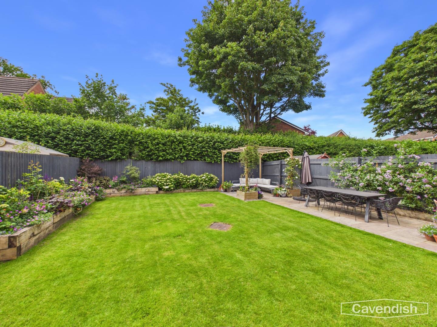 Ffordd Tywod, Mold - Garden