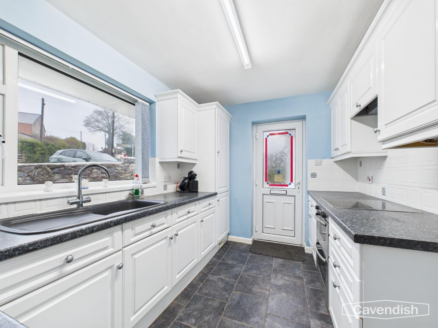 Pen Y Fron Road, Pantymwyn, Mold - Kitchen