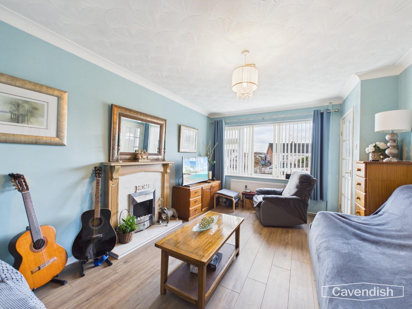 Raewood Avenue, Hawarden, Deeside - Living Room