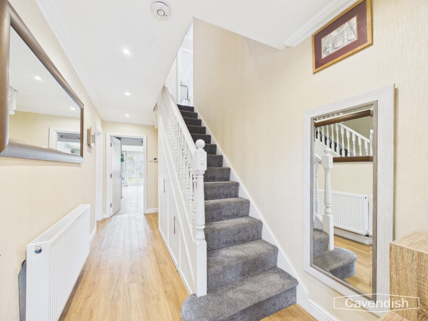 The Pines, Hawarden, Deeside - Entrance Hallway