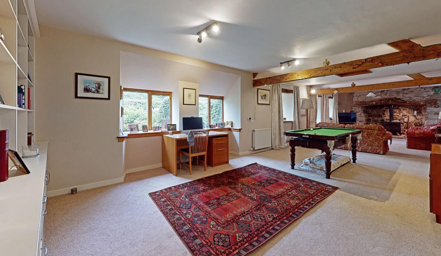 Pentre, Cilcain - LOUNGE / DINING ROOM