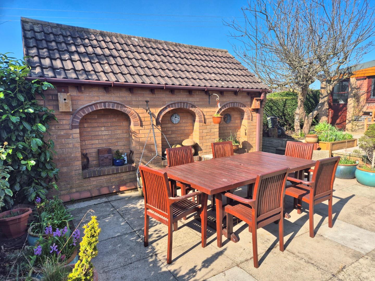 Mold Road, Mynydd Isa, Mold - POTTING SHED