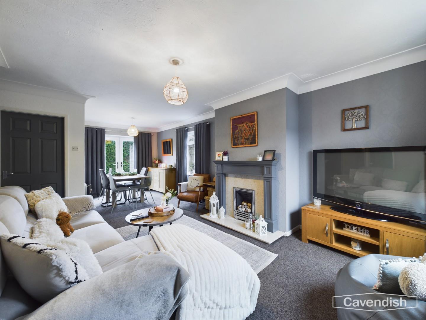 Cromwell Avenue, Buckley - LIVING ROOM/DINING AREA