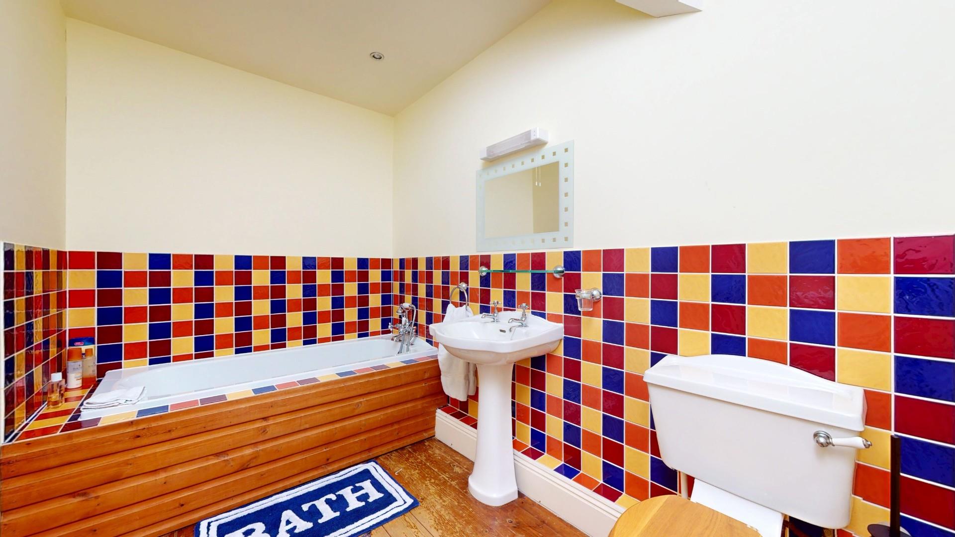 Rhosesmor Road, Northop, Mold - En Suite