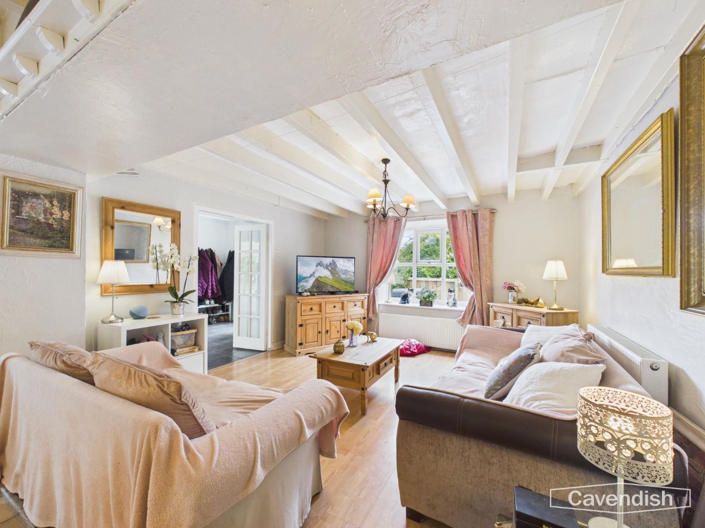 Rhes-Y-Cae, Holywell - Living room