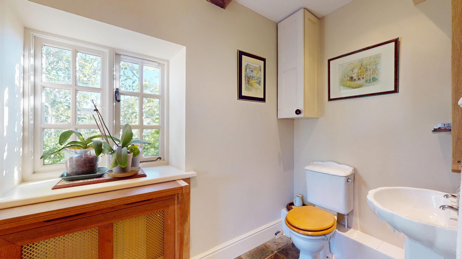 Rhosesmor Road, Northop, Mold - Cloakroom