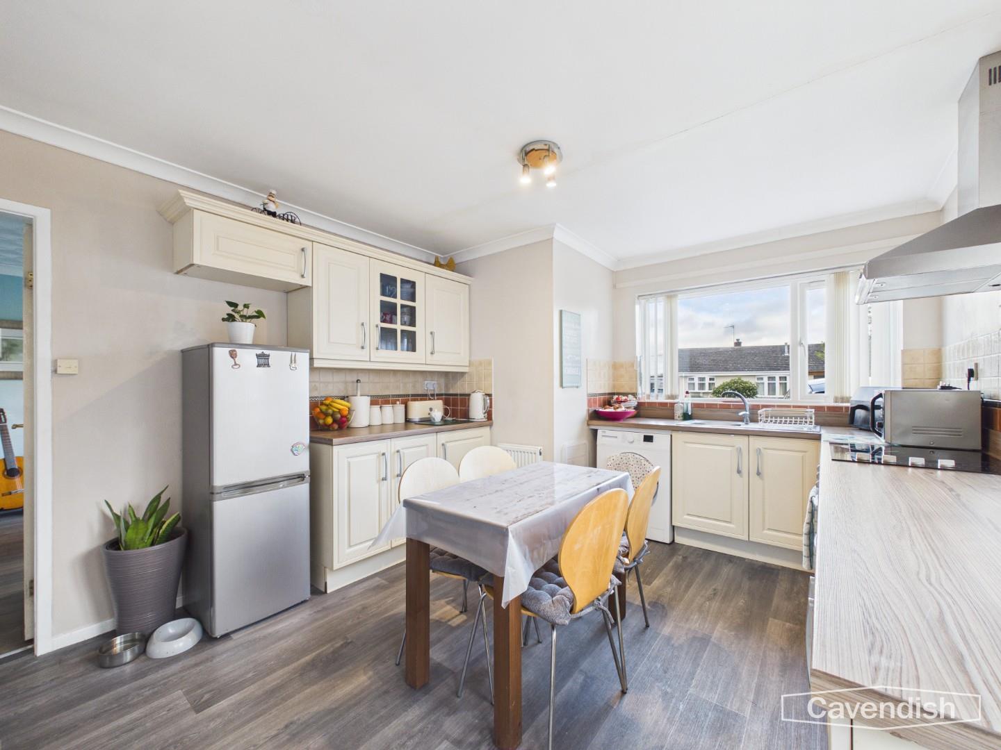 Raewood Avenue, Hawarden, Deeside - Kitchen