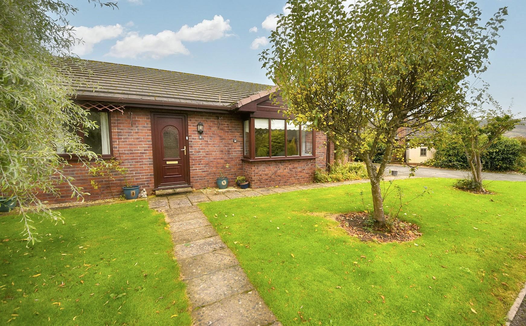 Lon Syr Herbert, Caerwys, Mold - OUTSIDE